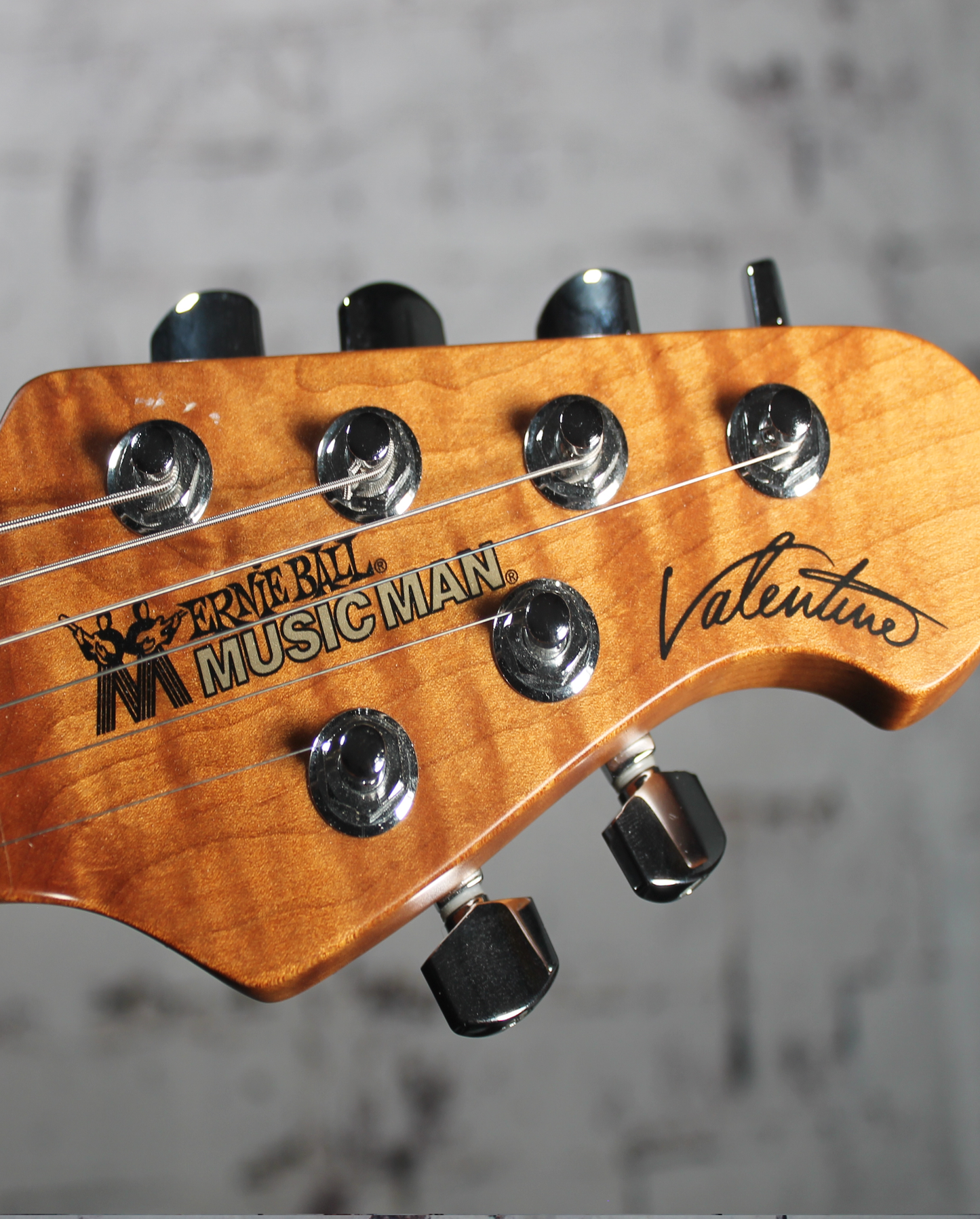 Ernie Ball Music Man James Valentine Signature - Trans Buttermilk